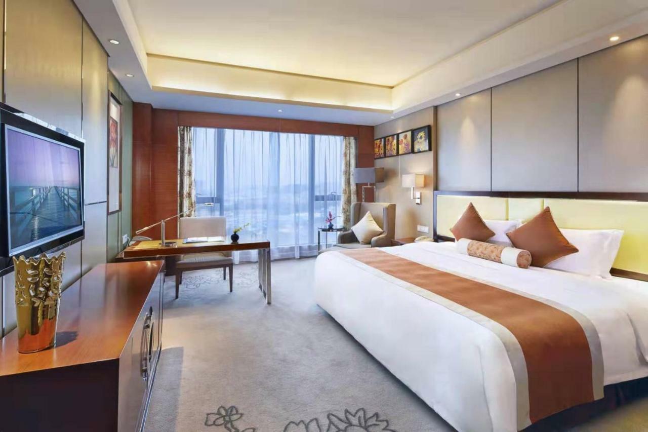Guangzhou Changfeng Gloria Plaza Hotel Exterior foto